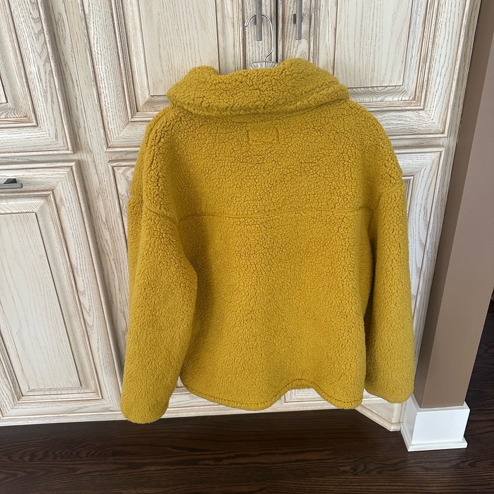 Universal Thread Sherpa Jacket - Picture 2 of 2